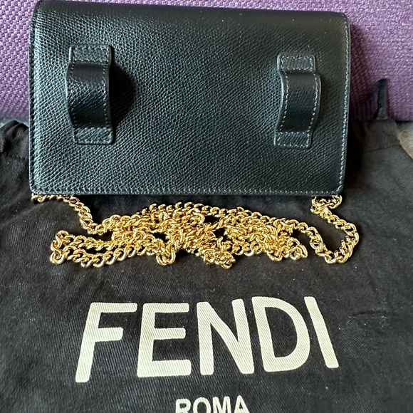 Fendi Logo Belt Bag, Black 100% leather - Picture 3 of 8